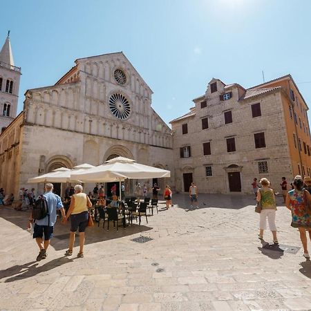 Zadar Old City Apartment Leonardo ภายนอก รูปภาพ